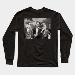 Newsies, 1910. Vintage Photo Long Sleeve T-Shirt